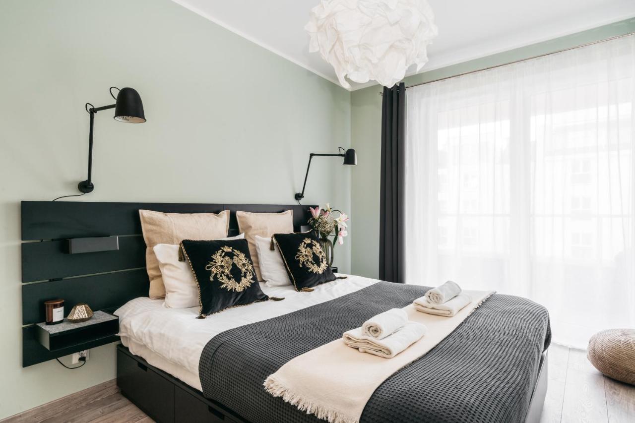 Garden Apartments - Loftaffair Krakow Bagian luar foto